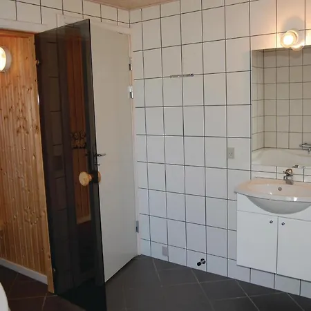 Holiday home Holiday Blomstervangen In Dnmk *